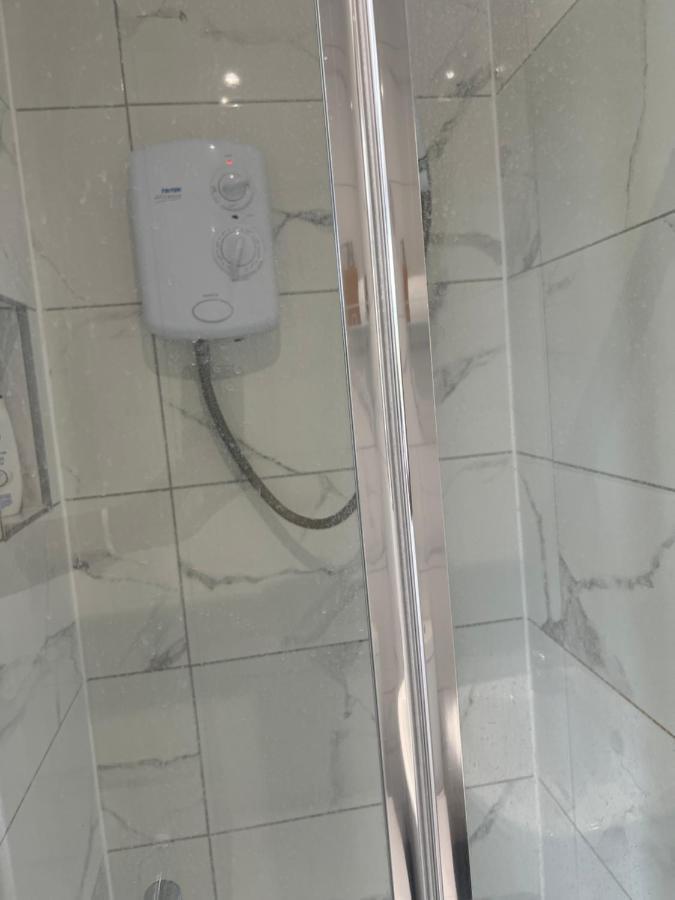 Wisdom Care: The Orpington Cutie Hotel Ngoại thất bức ảnh